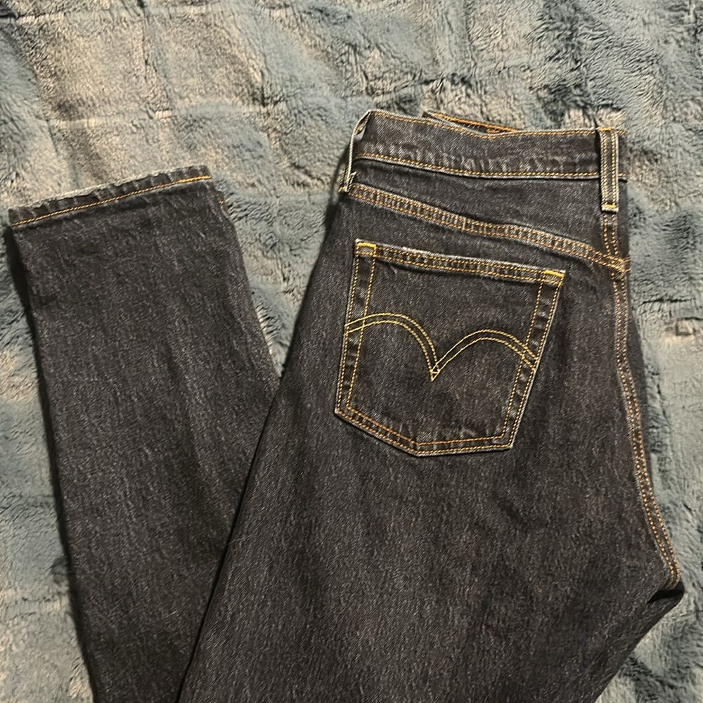 Levi’s Jeans - Picture 6 of 11